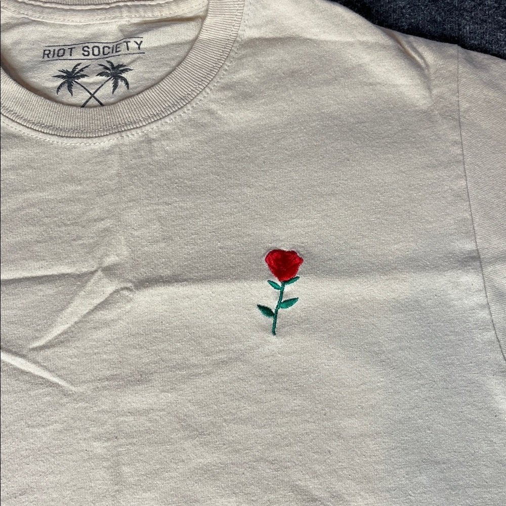Riot Society Cream Tee with Red Rose Embroidery - Picture 2 of 6